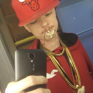 Meet your Posher, Sam